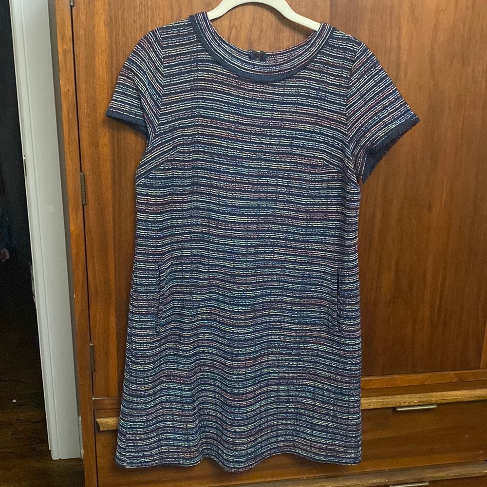 Loft cap sleeve dress with friends detail by the neck line and sleeves.